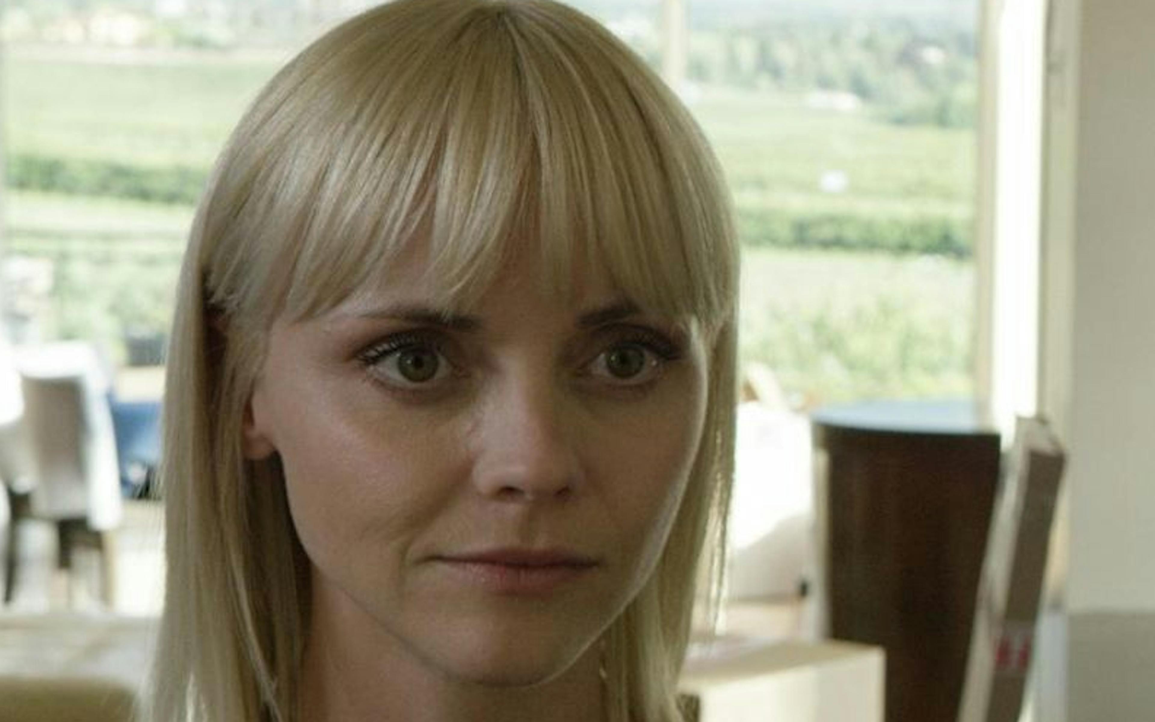 12183e78 51ec 4bd1 9818 4a41dceb2454 christinaricci