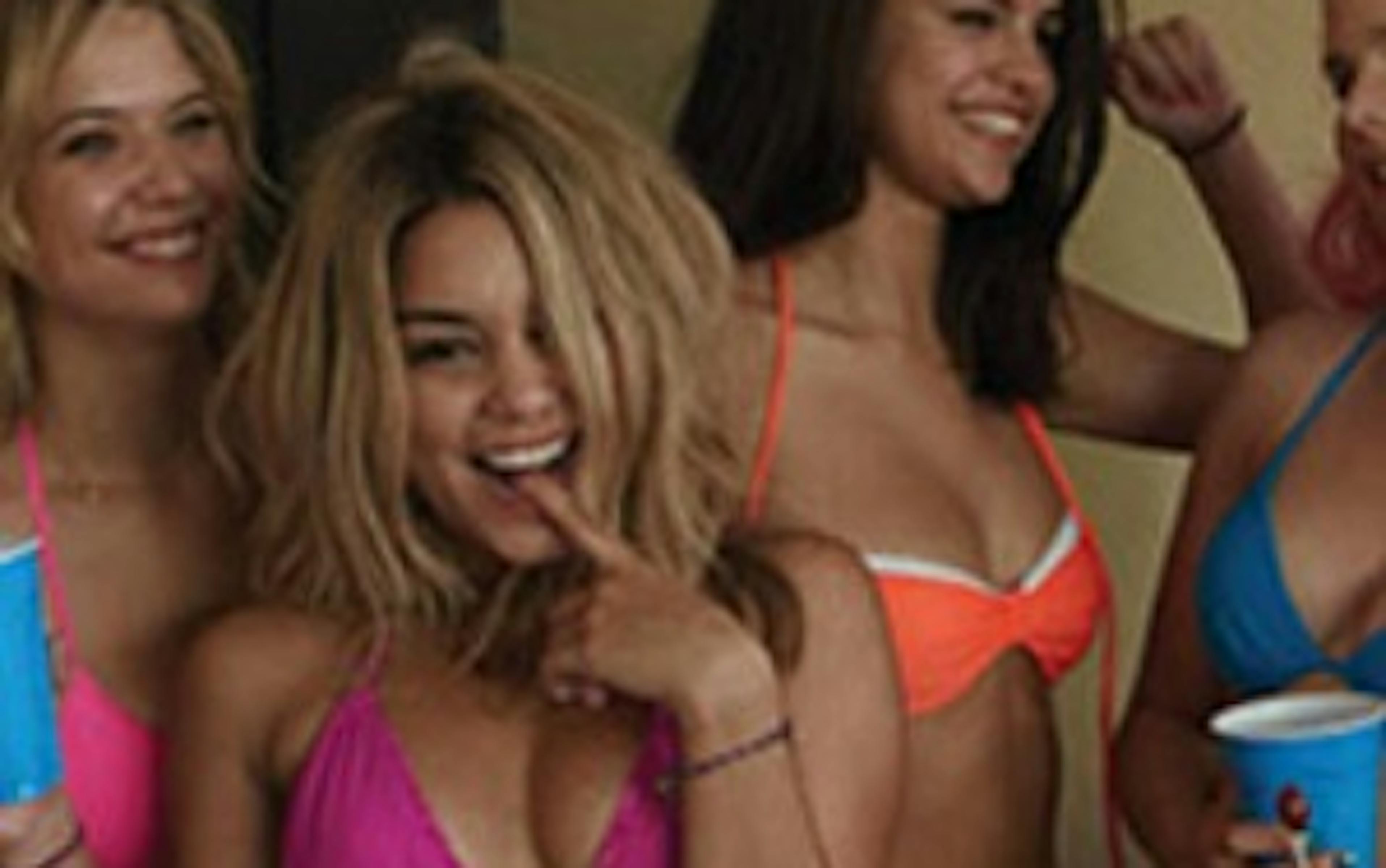 ztm2otq0zwytn2rkoc00y2e5lthiymmtnzi1nzllnwfmzwu4 spring breakers 2